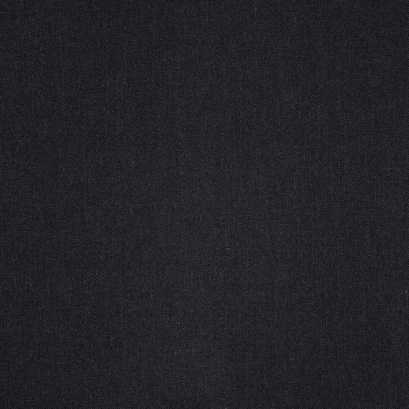 Saxon Black